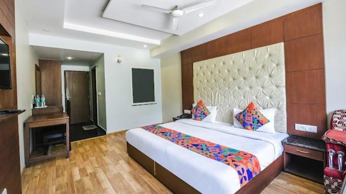 Hotel Neelam Manali Near Volvo Bus Stand Manali Экстерьер фото